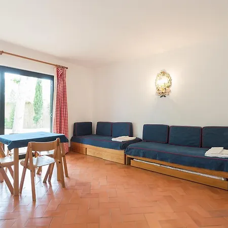 Prázdninový dům Feels Like Family House With Pool