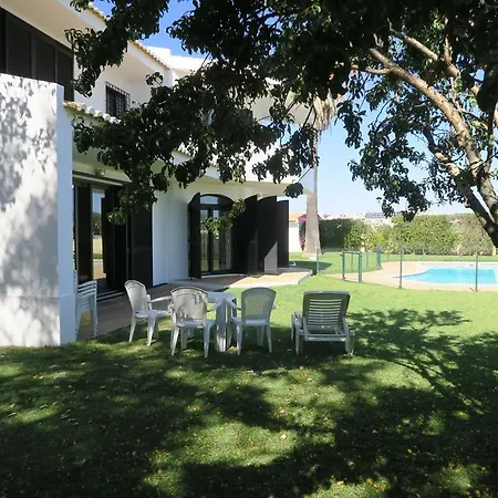 Prázdninový dům Feels Like Family House With Pool *